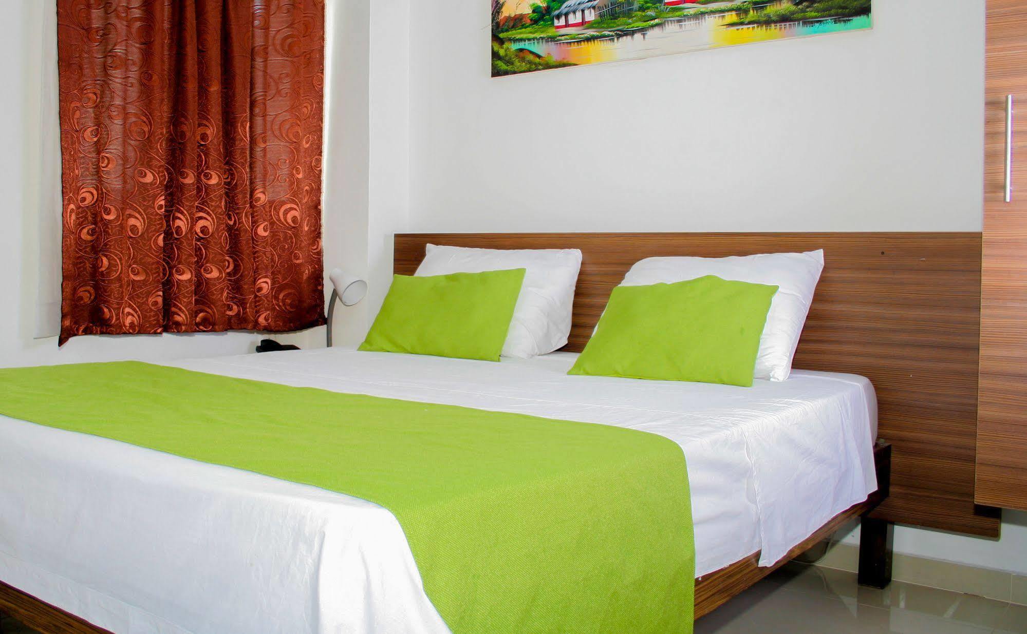 Ayenda 1501 Metropolitana Plaza Hotel Bucaramanga Ngoại thất bức ảnh
