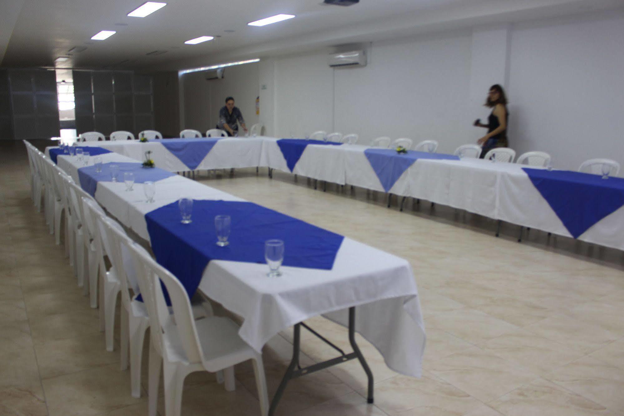 Ayenda 1501 Metropolitana Plaza Hotel Bucaramanga Ngoại thất bức ảnh