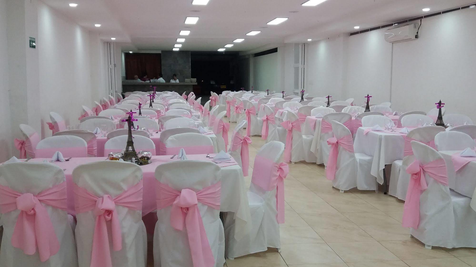 Ayenda 1501 Metropolitana Plaza Hotel Bucaramanga Ngoại thất bức ảnh